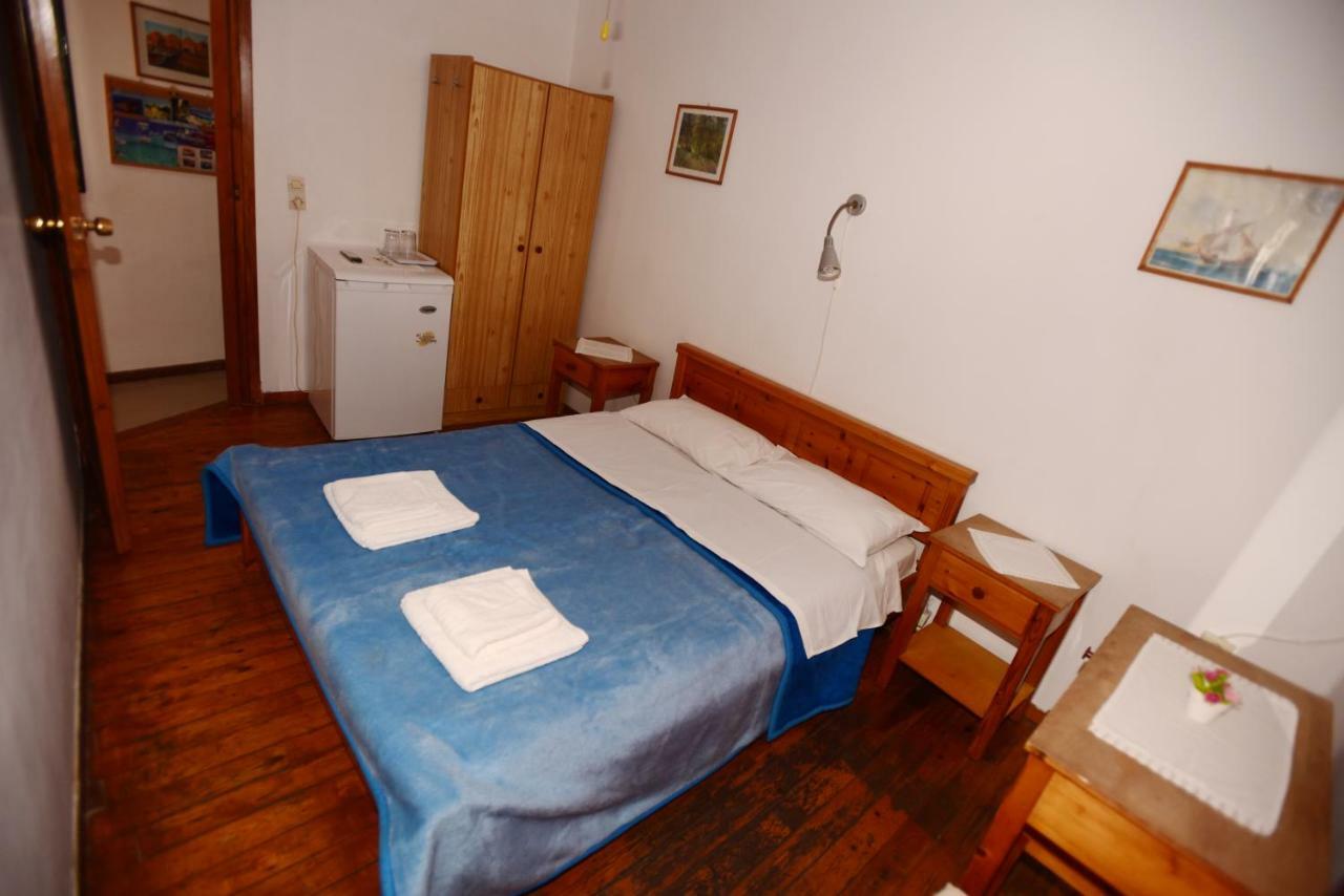 Stelios Rooms To Rent La Canea Exterior foto
